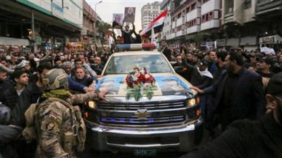 نقل جثمان قاسم سليماني في سيارة أمريكية الصنع