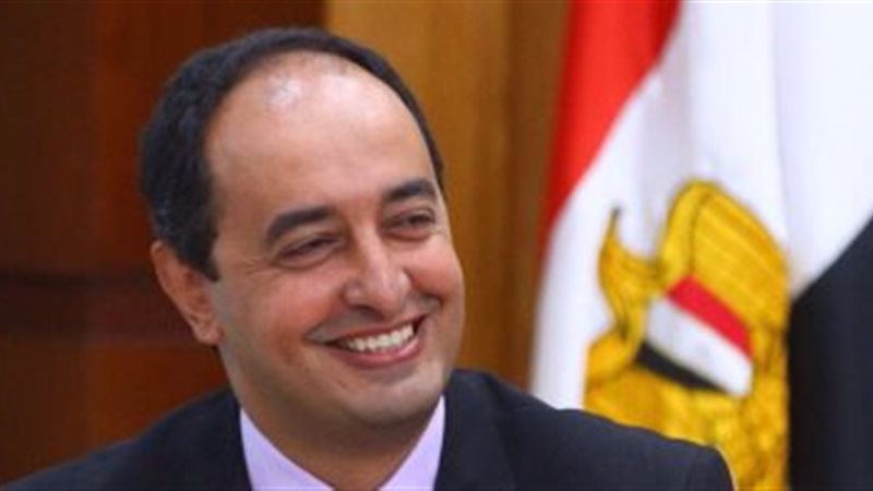 الدكتور عمرو عثمان،