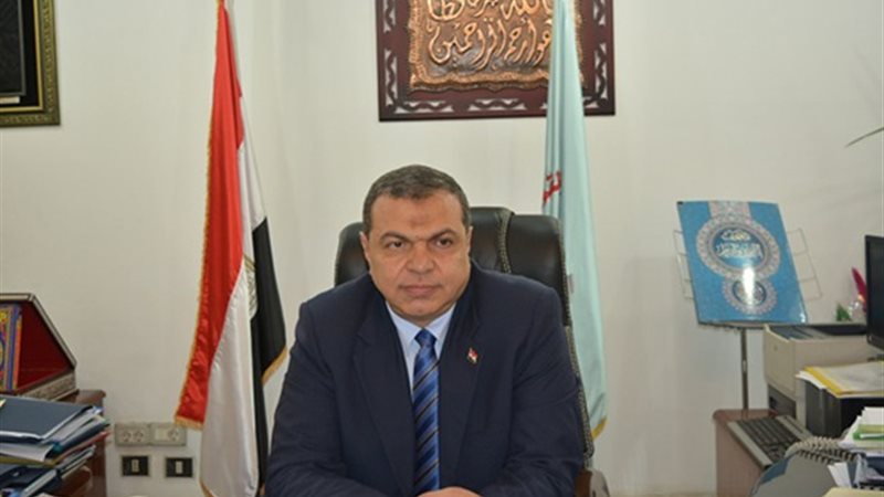 وزير القوى العاملة،