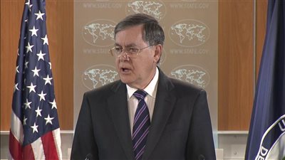 مساعد وزير الخارجية الأمريكي لشئون الشرق الأوسط يصل مطار القاهرة