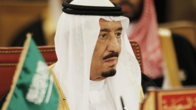 الملك سلمان يعزي السيسي: نقف بجوار مصر ضد الإرهاب