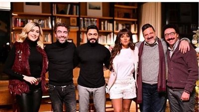 عائشة بن أحمد تنشر صورة من كواليس فيلم «كل سنة وأنت طيب»