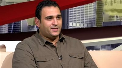 أكرم حسني: الزواج عند الست «حرب» تدخلها بمساعدة الأم أو الأخت