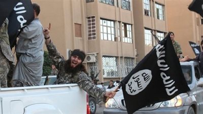 السجن 8 سنوات لأمريكي حاول الانضمام إلى «داعش»