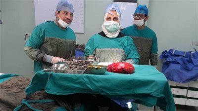 جراحة دقيقة تنقذ أمًّا وجنينها داخل مستشفى التأمين الصحي ببني سويف