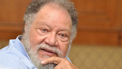 اغتيال معنوي ليحيى الفخراني بعد تصريحاته بشأن «تيران وصنافير»