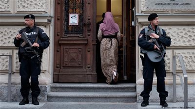 تقرير: غالبية أطفال الجهاديين الألمان مع أسرهم في سوريا والعراق