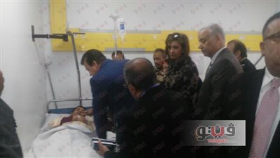 بالصور..وزيرة الهجرة تزور مصابي التفجير الإرهابي بالكنيسة المرقسية