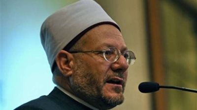 المفتي يهنئ الإمام الأكبر لحصوله على الدكتوراه الفخرية من كازاخستان