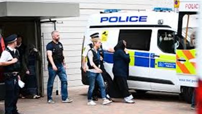 إخلاء أحد شوارع بريطانيا بعد تحذيرات من تسرب كيماوي