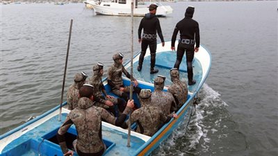 هاآرتس: غلق الحدود مع مصر يعزز التهريب عن طريق البحر