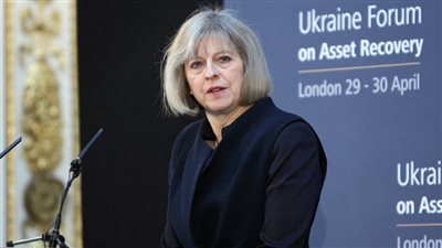 تريزا ماي تزور طوكيو وسط توتر بشبه القارة الكورية