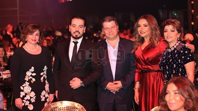 ناصيف زيتون وآدم ويارا نجوم حفل عيد الحب بدبي بحضور إلهام شاهين