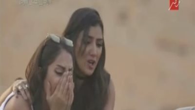 بالفيديو.. مي عمر تدخل في نوبة بكاء على الهواء