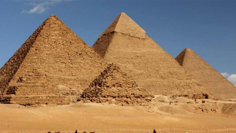 الأهرامات