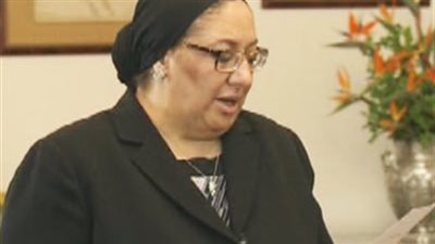 وزيرة الصحة تغادر القاهرة متوجهة إلى الرياض