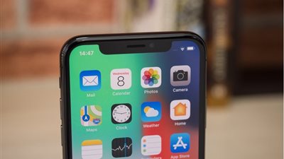 «أبل» تطلب 4 ملايين شاشة OLED من LG