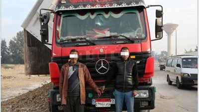 الداخلية تحبط محاولة ترويج 2 طن بانجو في الإسماعيلية (صور)