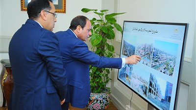 السيسي يزور العاصمة الإدارية الجديدة ومدينة بدر خلال أيام.. يتفقد وحدات الإسكان الاجتماعي.. طريق القاهرة - الإسماعيلية الصحراوي.. يكلف بمواصلة الجولات الميدانية لمواقع العمل وزيادة معدلات الإنجاز