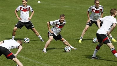 المنتخب الألماني يختتم تدريباته لمواجهة أستراليا بكأس القارات