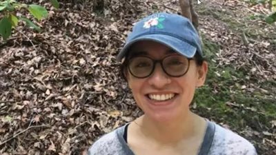 لارا قاسم.. أمريكية تناصر فلسطين تضرب علاقات بين نتنياهو وترامب