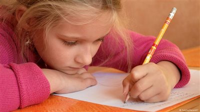 على أي حاسة يعتمد طفلك في التعلم؟