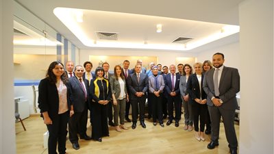 البنك الأهلي المصري يفتتح مركزا جديدا لخدمات تطوير الأعمال بالعاشر من رمضان