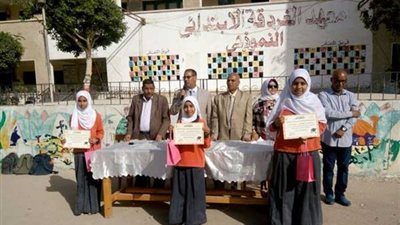 «البحر الأحمر الأزهرية» تكرم الطالبات الحاصلات على أوائل الطلاب
