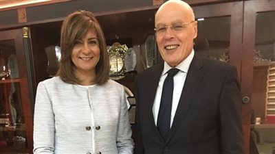 وزيرة الهجرة تستقبل خبير إحصاء لبحث التنمية المستدامة في مصر