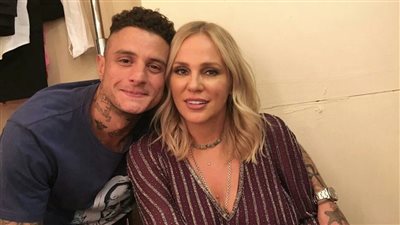 أحمد الفيشاوي يثير الجدل من جديد بصورة مع شيرين رضا