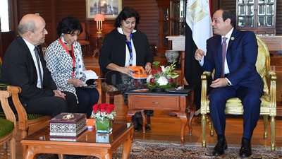 أزمات الشرق الأوسط تتصدر مباحثات السيسي ووزير خارجية فرنسا