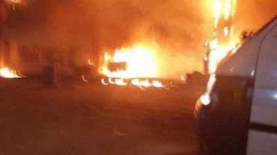 حريق يلتهم محتويات مخزن تابع لمجلس مدينة الزقازيق.. والسبب مجهول