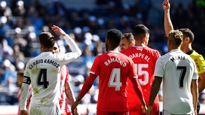 سيرجو راموس أكثر لاعبي الدوري الإسباني حصولا على البطاقات الحمراء