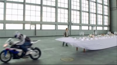 بالفيديو.. «BMW» تعلن عن دراجتها النارية الجديدة بطريقة مبتكرة