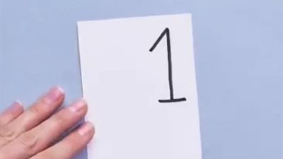 بالفيديو.. 4 أفكار تبقي طفلك منشغلا عنك