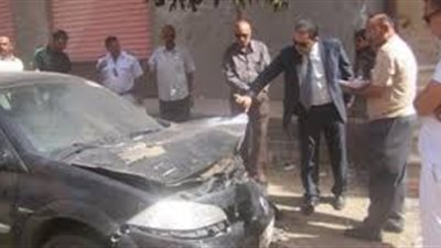 انتداب خبراء الأدلة الجنائية لفحص سيارة مقاول مقتول بـ 15 طلقة في أكتوبر