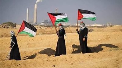 انتفاضة الشواطئ.. حكايات خاصة من مسيرات العودة البحرية لأهل غزة