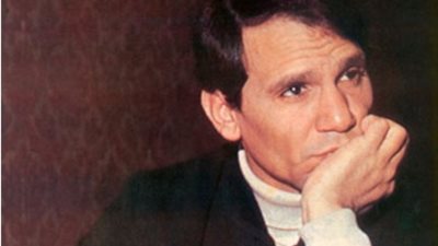 عبد الحليم حافظ يروي أسرار حياته