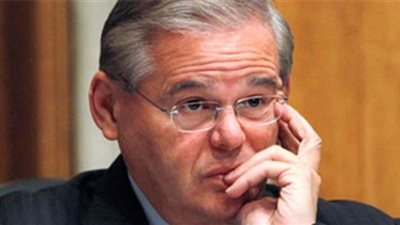 سيناتور يتهكم على 