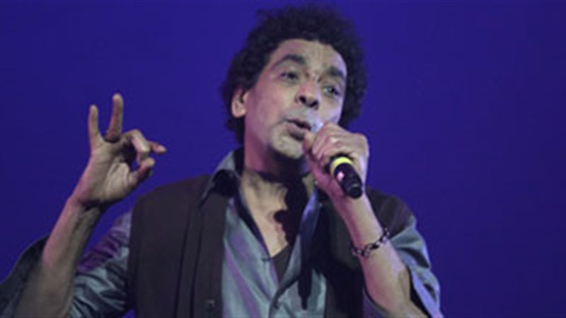 الفنان محمد منير