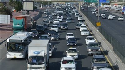 انتظام الحركة المرورية أعلى محاور القاهرة والجيزة