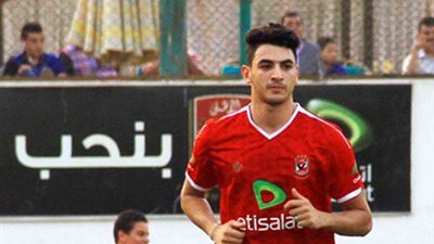 محمد حمدى زكى يشارك في تدريبات سموحة