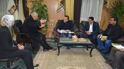 «العربية للتصنيع» تتبنى تنفيذ عدة مشروعات كبرى بالوادي الجديد