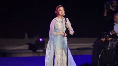 أنغام تتألق بـ