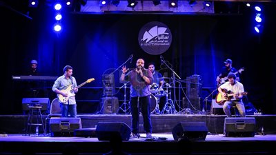 النحاس يبدع في حفله الغنائي بساقية الصاوي