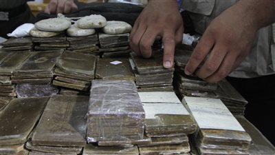 تجديد حبس عميد شرطة متهم بحيازة مخدرات في الإسماعيلية