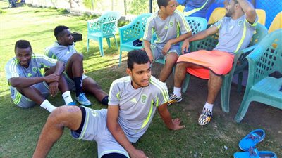 محمد أسامة ينتظم بتدريبات الاتحاد السكندري