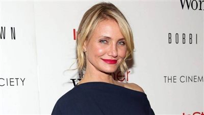 كاميرون دياز تفاجئ جمهورها باستقبال طفلتها الأولى