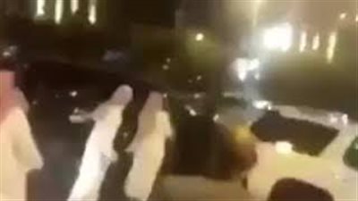 حقيقة قتل سعودي زوجته وصديقاتها بسبب قيادتها السيارة (فيديو)