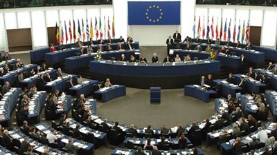 الاتحاد الأوروبي يتضامن مع مصر ويدرس اتخاذ إجراءات ضد تركيا